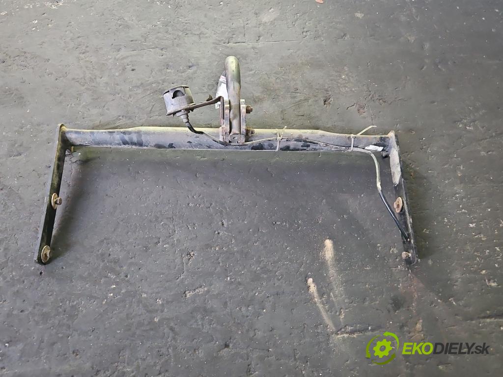 Ford Focus Mk1 1998-2004 1.8 tdci 101 hp manual 74 kW 1753 cm3 5- oko tažné  (Tažná zařízení)