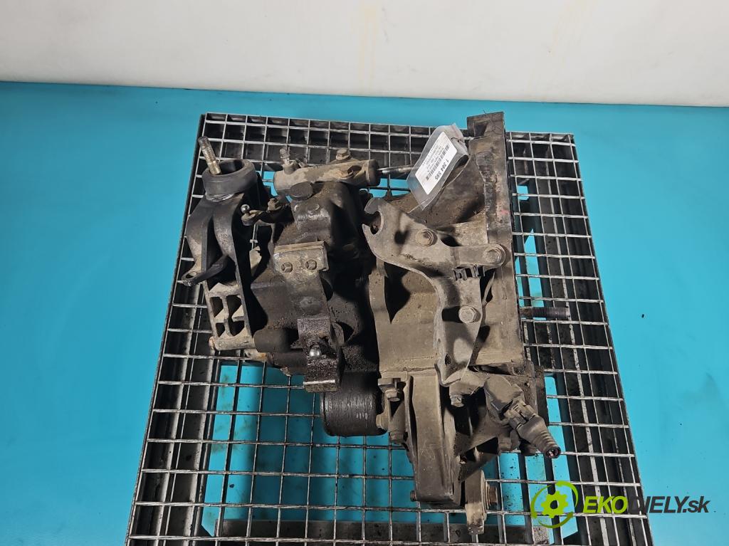 Fiat Punto II 1999-2010 1.2 60 HP manual 44 kW 1242 cm3 3- prevodovka stupeň,rýchlosť manual