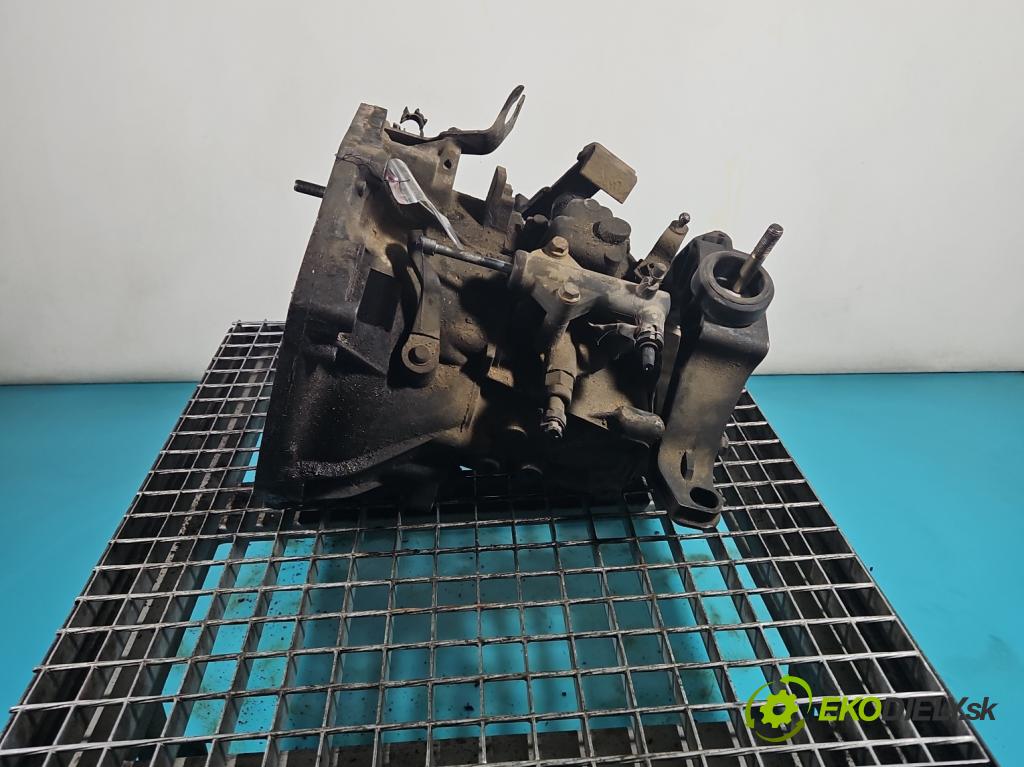 Fiat Punto II 1999-2010 1.2 60 HP manual 44 kW 1242 cm3 3- prevodovka stupeň,rýchlosť manual