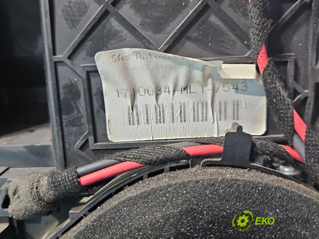 Renault Megane III 2008-2016 1.6 16V 110 hp manual 81 kW 1598 cm3 5- radiátor 145R202GR (Radiátory topení)