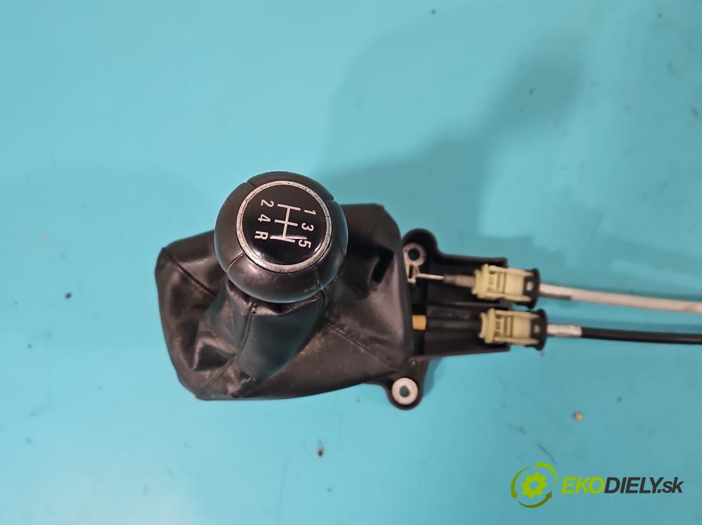 Opel Meriva A 2002-2010 1.7 cdti 101 HP manual 74 kW 1686 cm3 5- Páka: Změny: stupeň,rýchlosť 55353676 (Rýchlostné páky / kulisy)