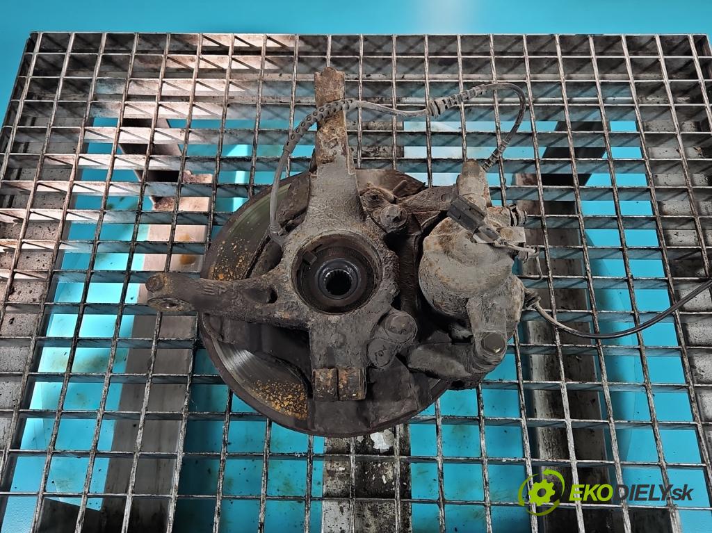 Fiat Punto Grande 1.2 65 HP manual 48 kW 1242 cm3 5- náboj ľavé  (Náboje)