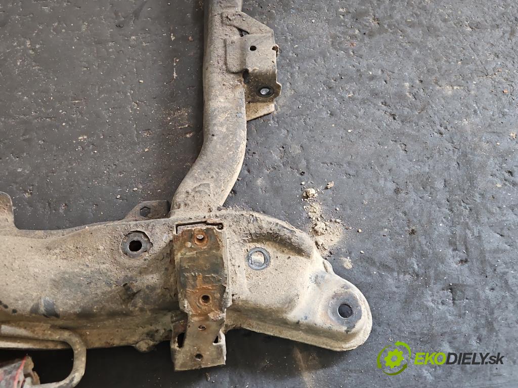 Opel Combo C 2001-2011 1,3.0 cdti 75 hp manual 55 kW 1248 cm3 5- výztuha motoru