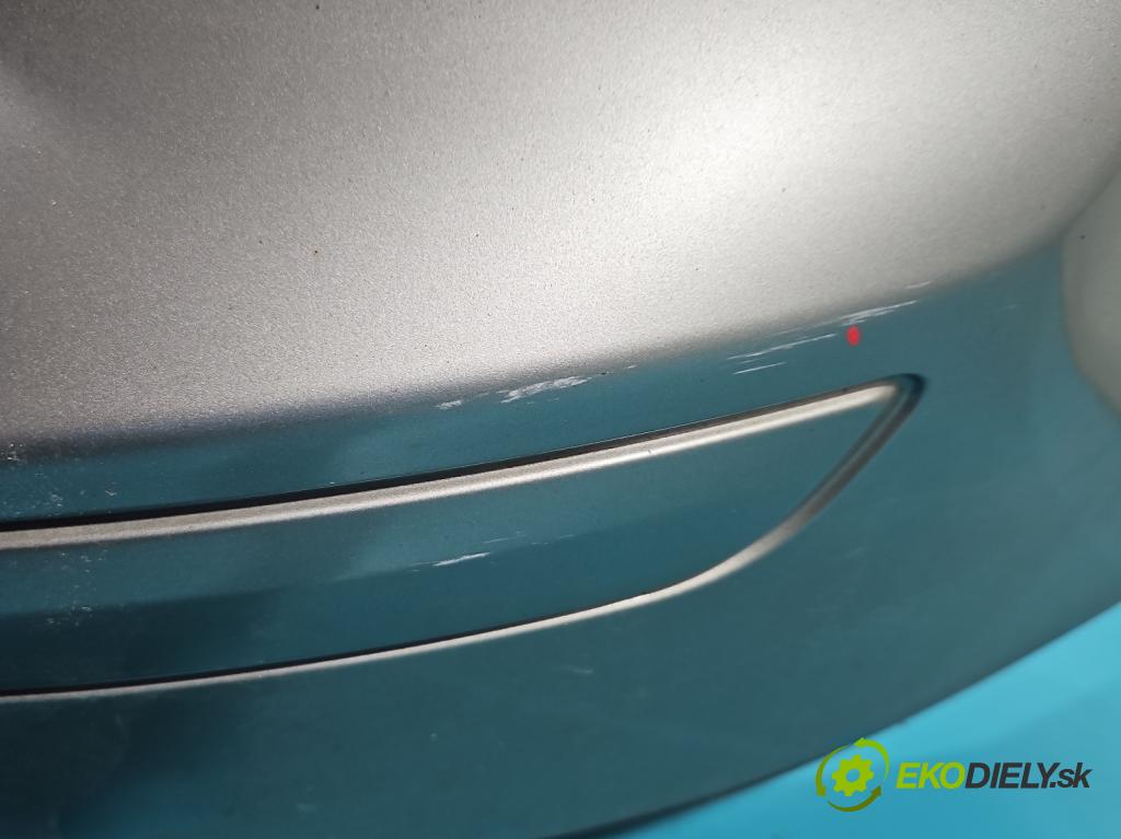 Volvo S40 II 2004-2012 1.8 16V 125 hp manual 92 kW 1798 cm3 4- nárazník zadní  (Ostatné)
