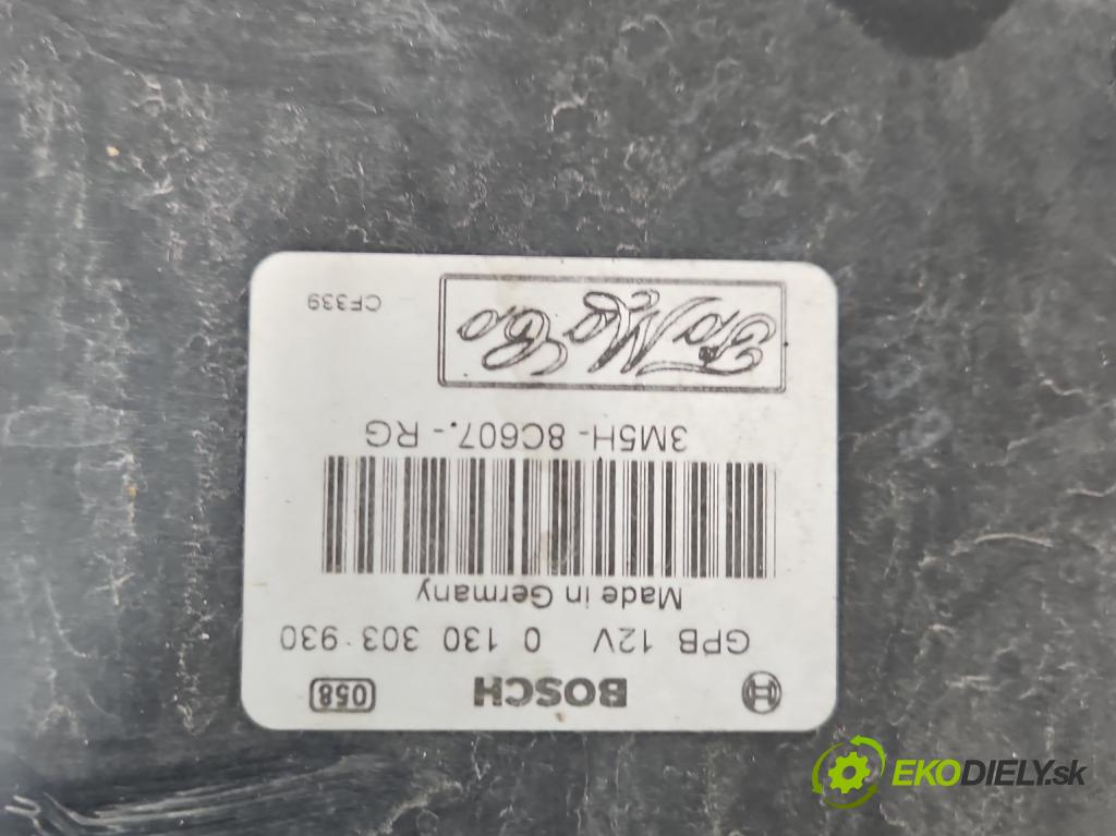 Volvo S40 II 2004-2012 1.8 16V 125 HP manual 92 kW 1798 cm3 4- Ventilátor chladiča 1137328148