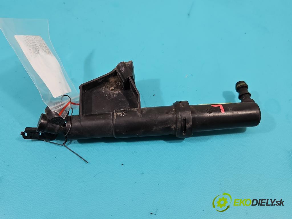 Volvo S40 II 2004-2012 1.8 16V 125 HP manual 92 kW 1798 cm3 4- ostrekovač reflektor: ľavý 30661085 (Motorček ostrekovačov)