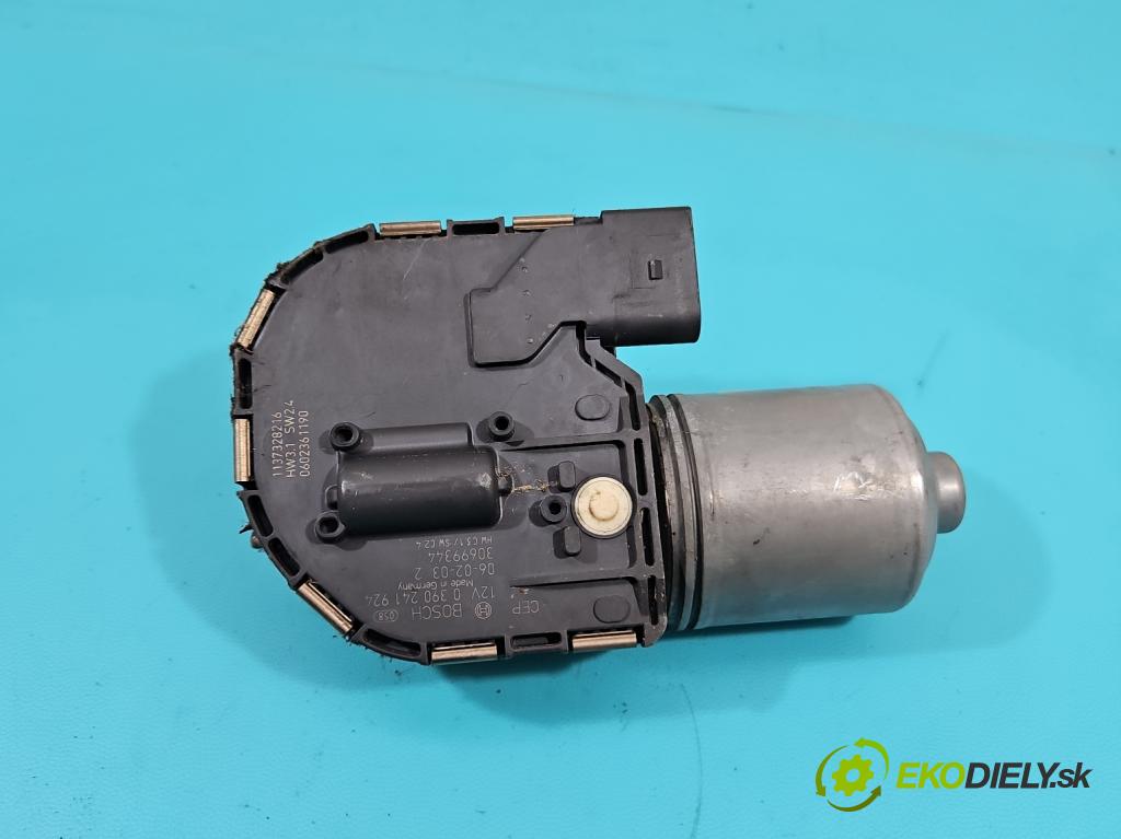 Volvo S40 II 2004-2012 1.8 16V 125 hp manual 92 kW 1798 cm3 4- motor stěračů přední 0390241924