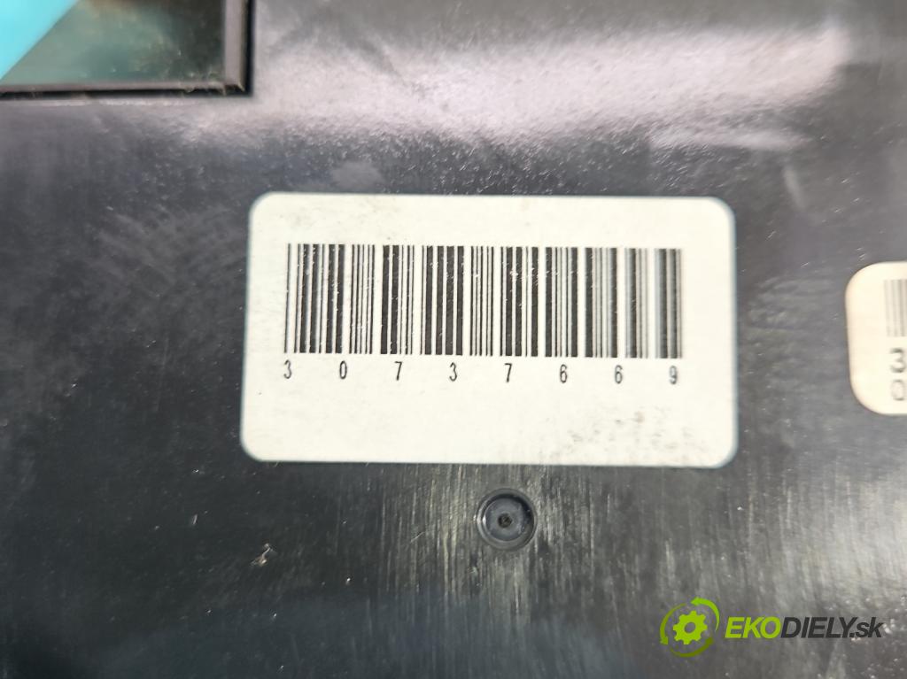 Volvo S40 II 2004-2012 1.8 16V 125 HP manual 92 kW 1798 cm3 4- panel kúrenia 30737669