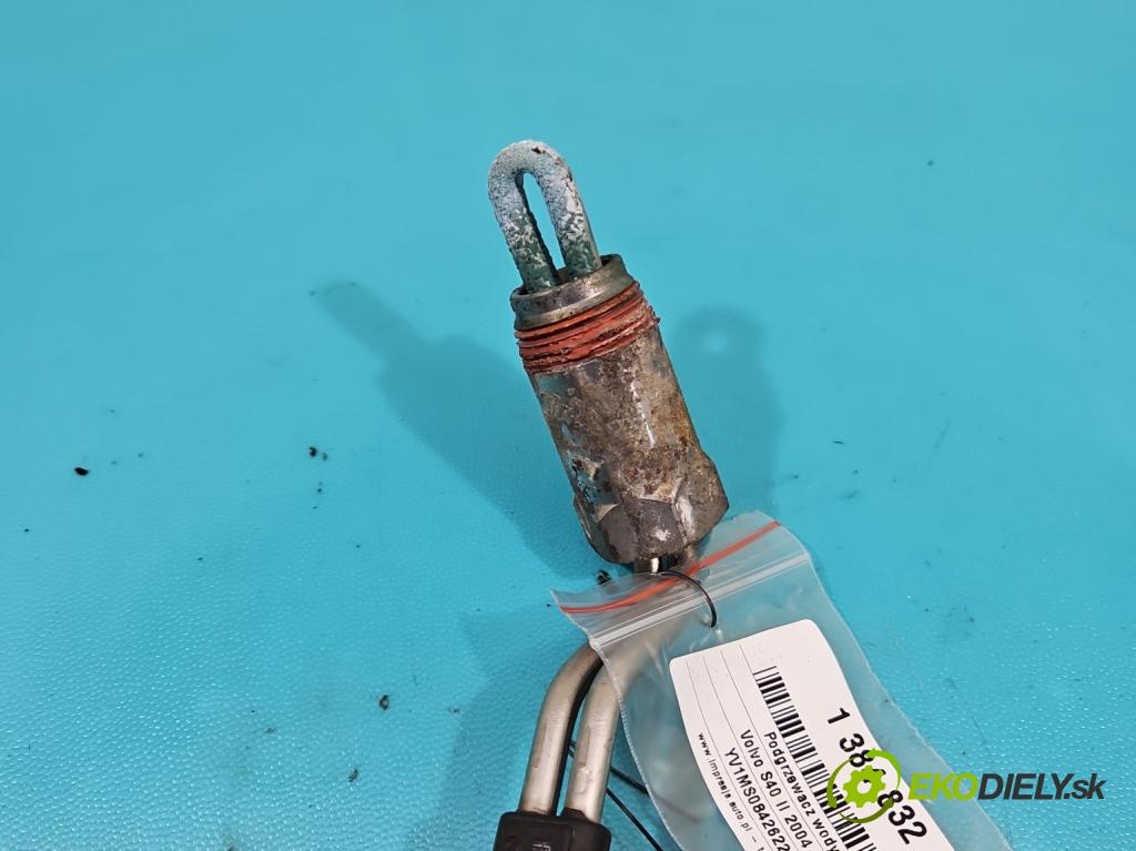 Volvo S40 II 2004-2012 1.8 16V 125 hp manual 92 kW 1798 cm3 4- Ohřívač: vody  (Ohřívání, ventilace)