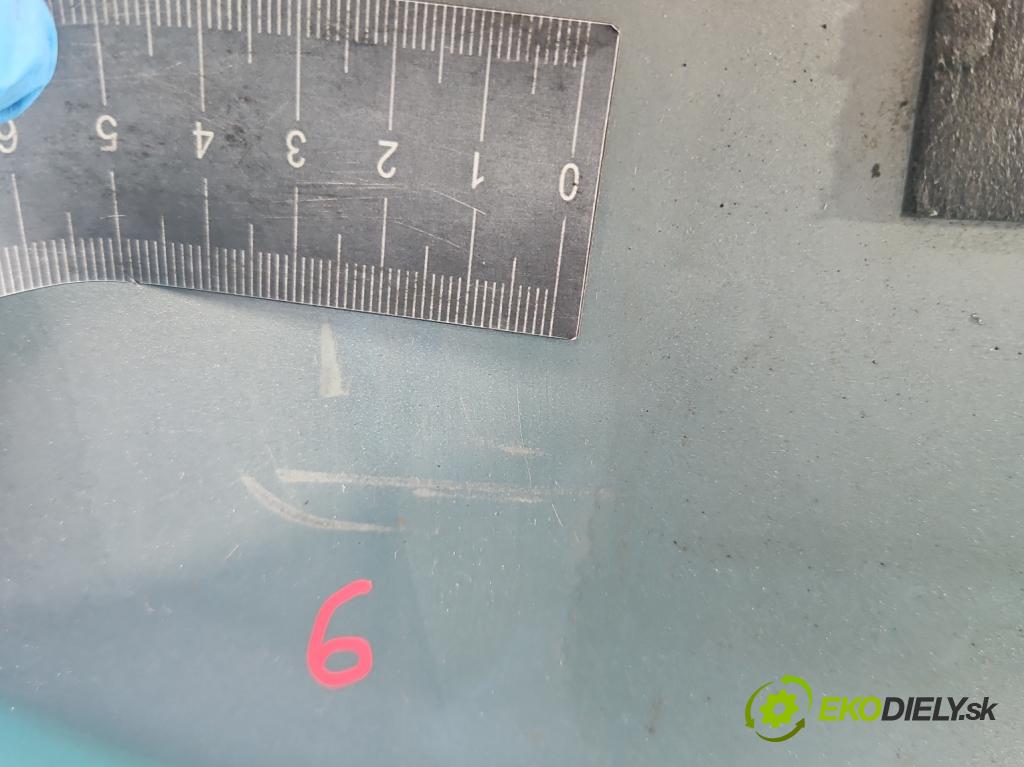 Volvo S40 II 2004-2012 1.8 16V 125 hp manual 92 kW 1798 cm3 4- zadní kufrové dveře  (Zadní kapoty)