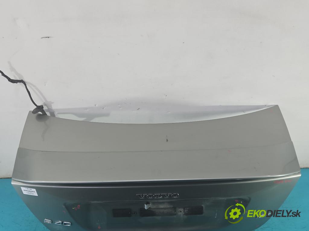 Volvo S40 II 2004-2012 1.8 16V 125 hp manual 92 kW 1798 cm3 4- zadní kufrové dveře  (Zadní kapoty)