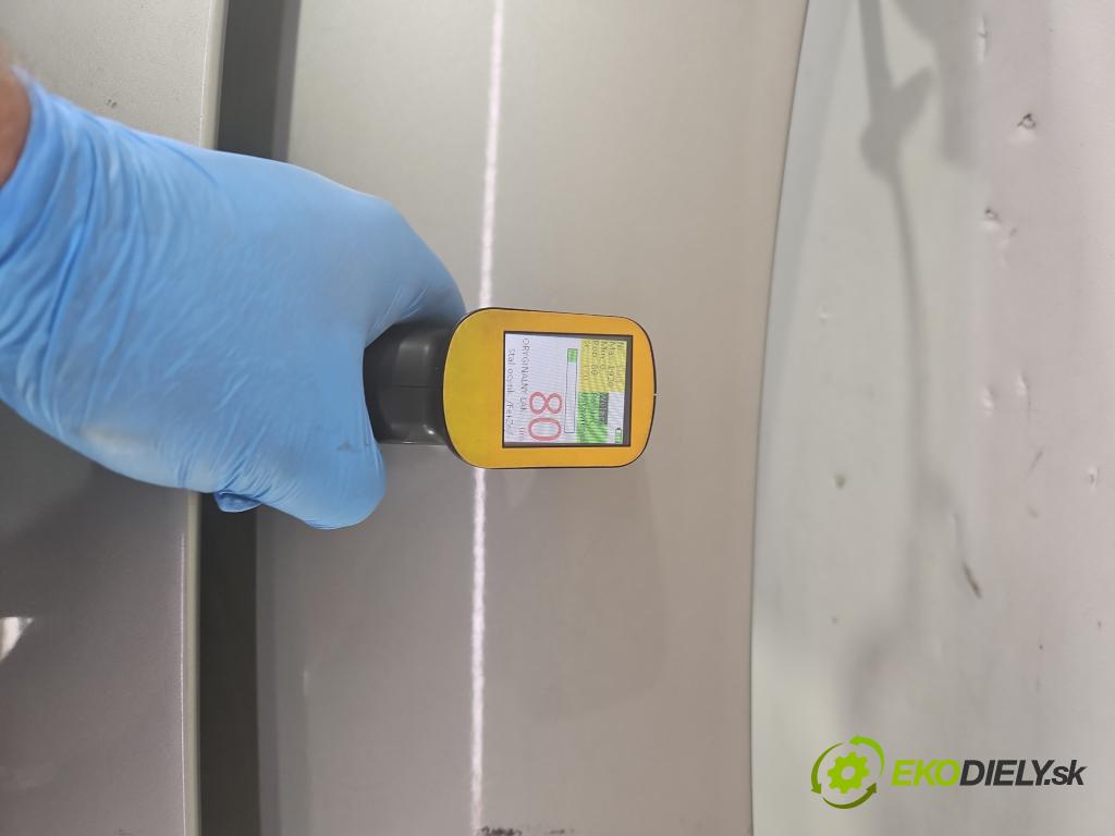 Volvo S40 II 2004-2012 1.8 16V 125 hp manual 92 kW 1798 cm3 4- zadní kufrové dveře  (Zadní kapoty)