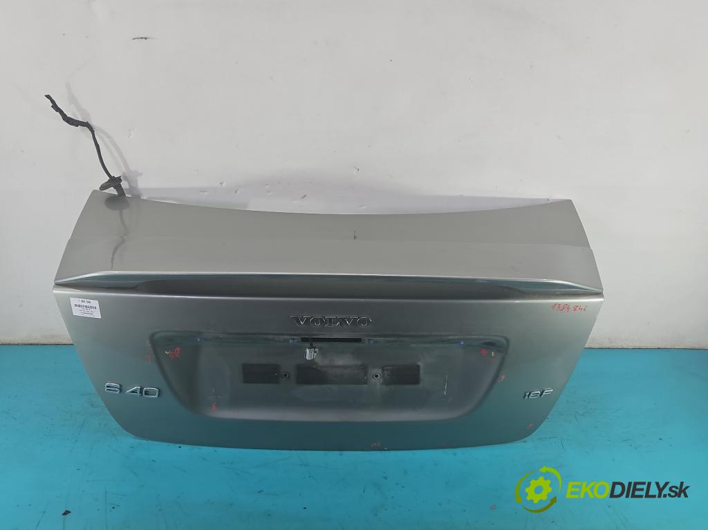Volvo S40 II 2004-2012 1.8 16V 125 hp manual 92 kW 1798 cm3 4- zadní kufrové dveře  (Zadní kapoty)