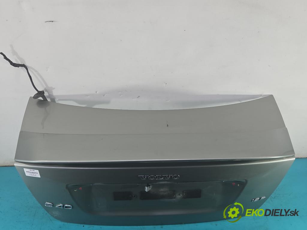 Volvo S40 II 2004-2012 1.8 16V 125 hp manual 92 kW 1798 cm3 4- zadní kufrové dveře  (Zadní kapoty)