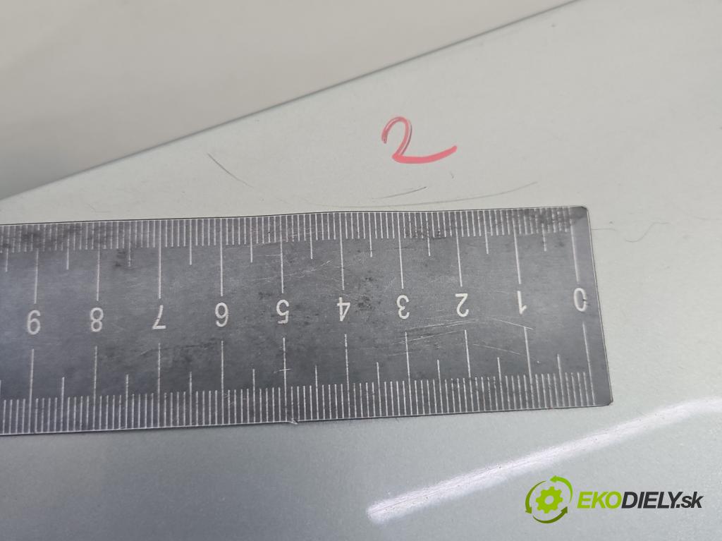 Volvo S40 II 2004-2012 1.8 16V 125 hp manual 92 kW 1798 cm3 4- zadní kufrové dveře  (Zadní kapoty)