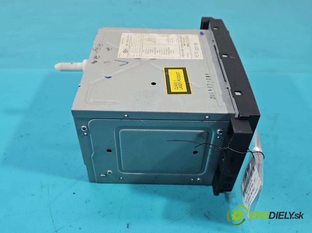 Chevrolet Aveo T250 2006-2011 1,2.0 8V 72 HP manual 53 kW 1150 cm3 4- Radio originál 96628256