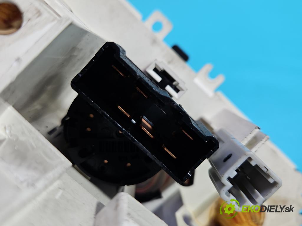 Honda Civic VII 2000-2006 1.4 16V 90 HP manual 66 kW 1396 cm3 5- panel kúrenia 79500-S6D-G022-M1