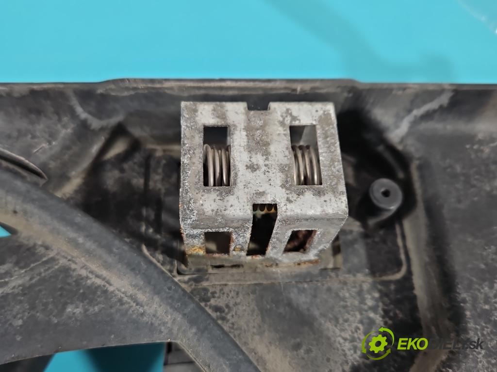 Peugeot 508 2010-2018 2.0 hdi 136 HP manual 100 kW 1997 cm3 4- Ventilátor chladiča