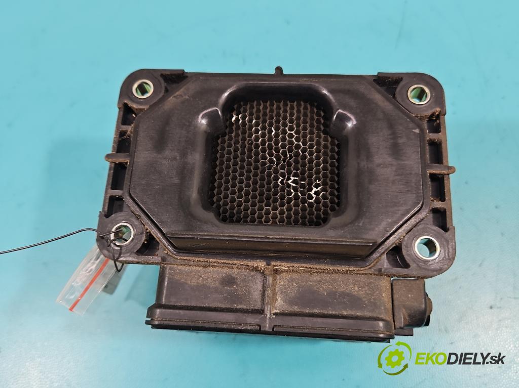 Mitsubishi Pajero Pinin 1998-2007 1.8 16V 114 HP manual 84 kW 1834 cm3 3- průtokoměr: E5T08471 (Váhy vzduchu)