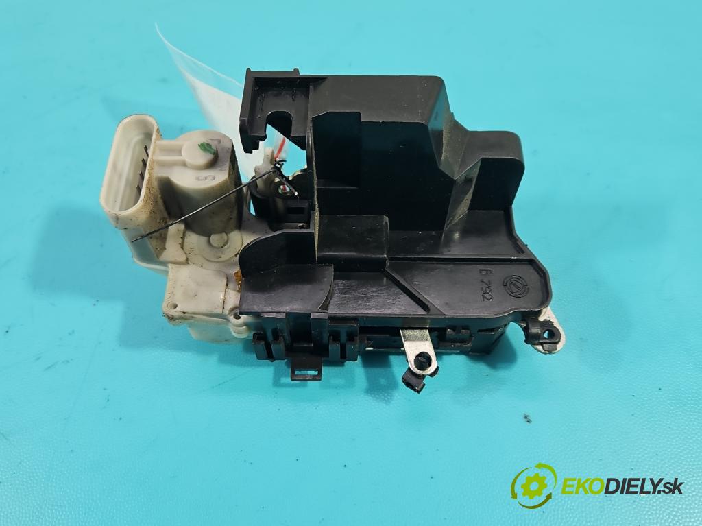 Fiat Doblo I 2001-2010 1.6 16V 103 hp manual 76 kW 1596 cm3 5- zámek zadní levý