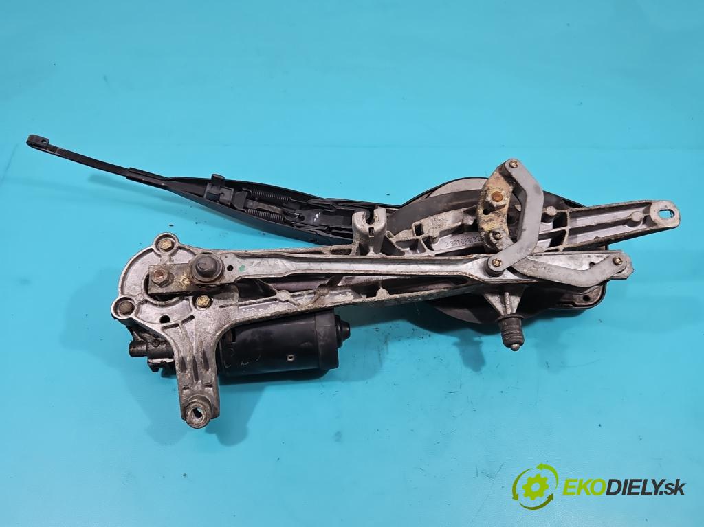 Mercedes CLK I W208 1997-2003 2.0 kompressor 163 hp automatic 120 kW 1998 cm3 2- motor stěračů přední 0390241420