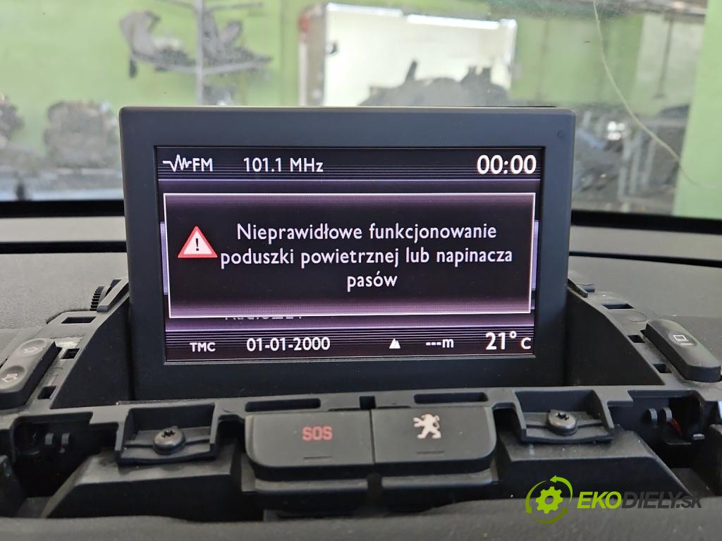Peugeot 5008 I 2009-2017 2.0 hdi 163 HP automatic 120 kW 1997 cm3 5- Zobrazit: 96735367ZD (Prístrojové dosky, displeje)