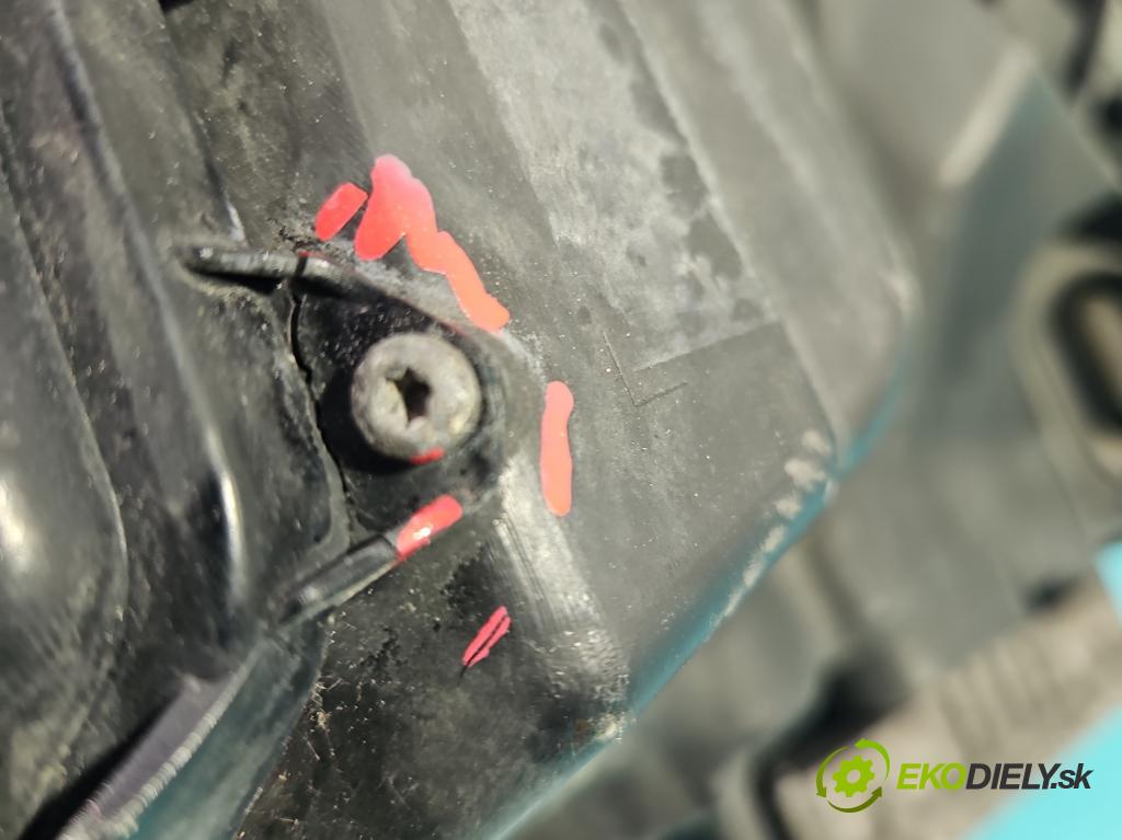 Opel Astra III 2004-2014 1.7 cdti 101 hp manual 74 kW 1686 cm3 5- světlo levý  (Klika dveří ostatní)