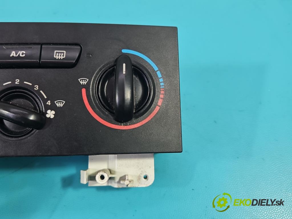 Citroen C4 I 2004-2011 1.6 16V 109 HP manual 80 kW 1587 cm3 5- panel kúrenia H5756