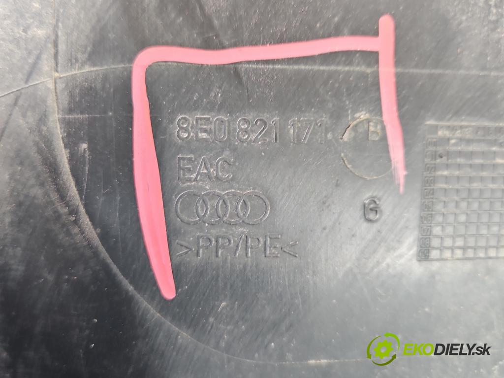 Audi A4 B6 2000-2004 2.0 20V 131 hp automatic 96 kW 1984 cm3 4- blatník: přední levé 8E0821171