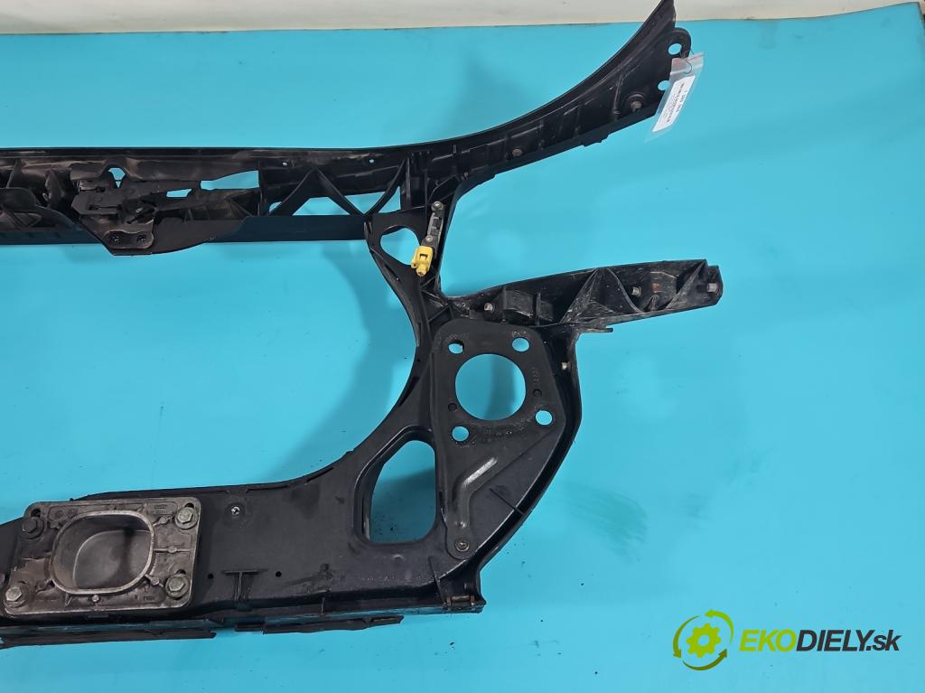 Audi A4 B6 2000-2004 2.0 20V 131 hp automatic 96 kW 1984 cm3 4- stěna přední  (Výztuhy přední)