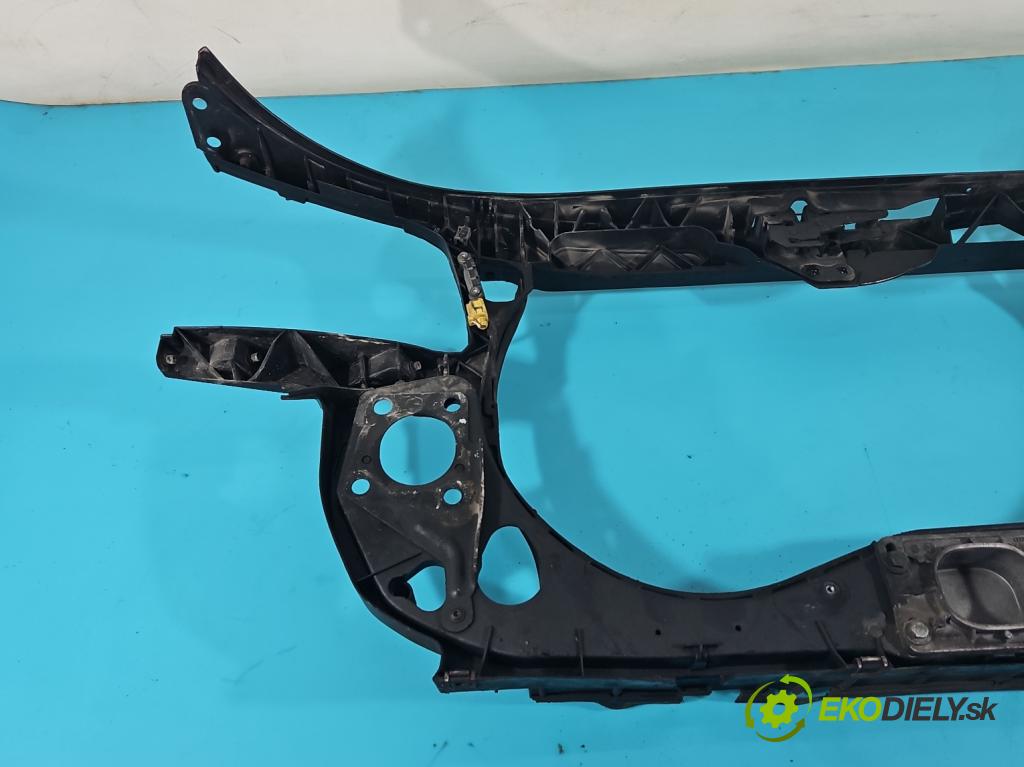 Audi A4 B6 2000-2004 2.0 20V 131 hp automatic 96 kW 1984 cm3 4- stěna přední  (Výztuhy přední)