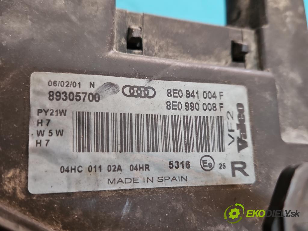 Audi A4 B6 2000-2004 2.0 20V 131 HP automatic 96 kW 1984 cm3 4- Reflektor: pravý 8E0941004F (Pravé)