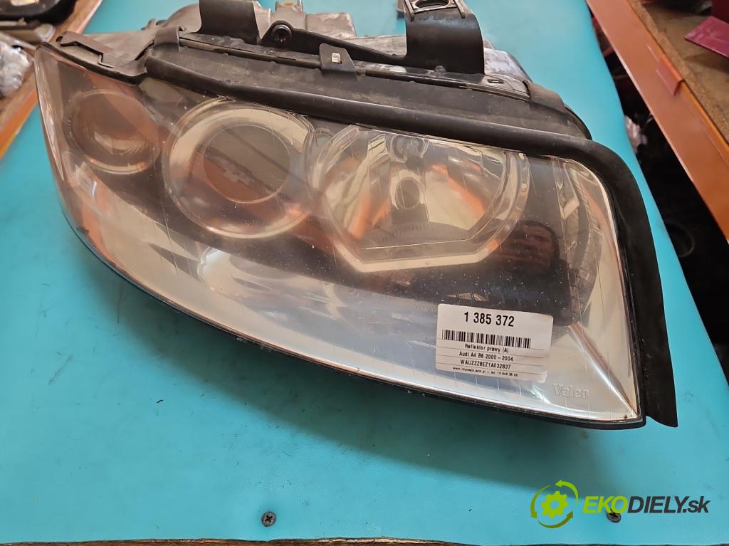 Audi A4 B6 2000-2004 2.0 20V 131 HP automatic 96 kW 1984 cm3 4- Reflektor: pravý 8E0941004F (Pravé)