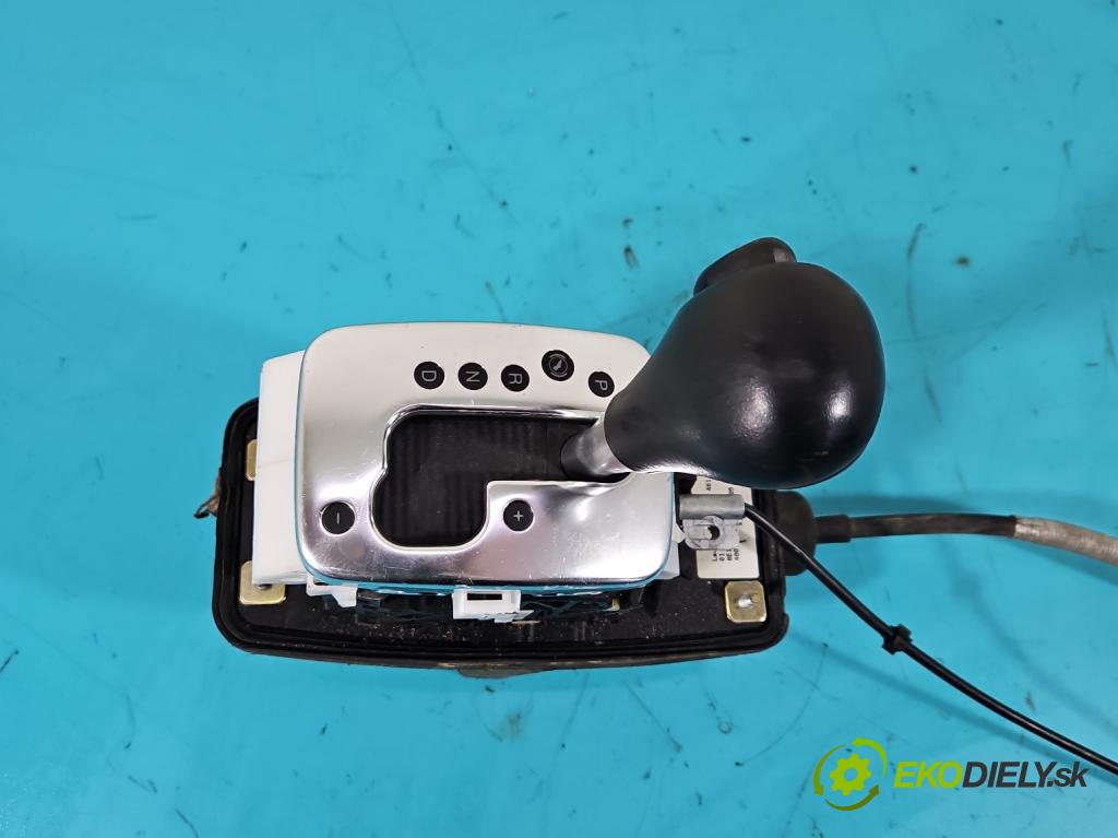 Audi A4 B6 2000-2004 2.0 20V 131 HP automatic 96 kW 1984 cm3 4- Páka: Změny: stupeň,rýchlosť 8E1713111E (Rýchlostné páky / kulisy)