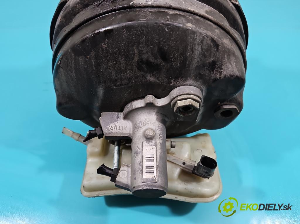 Audi A4 B6 2000-2004 2.0 20V 131 HP automatic 96 kW 1984 cm3 4- servo brzdové 8E0612105H