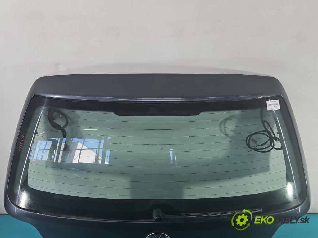 Vw Golf IV 1997-2003 1.6 SR (AKL) 101 hp manual 74 kW 1595 cm3 5- zadní kufrové dveře  (Zadní kapoty)