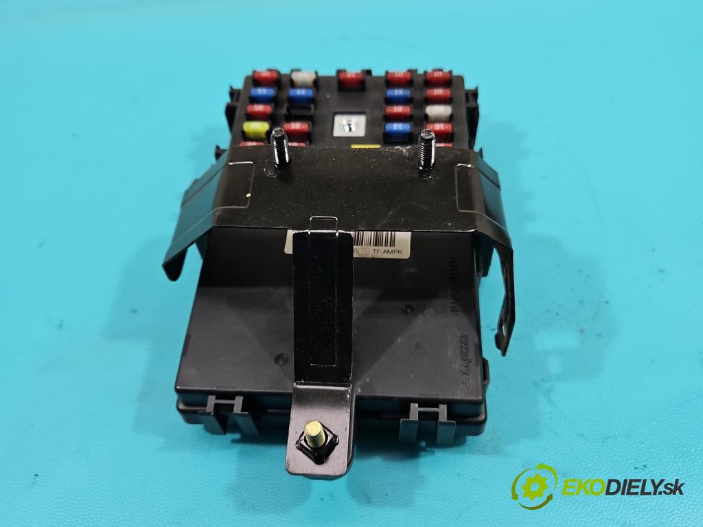 Chevrolet Aveo T250 2006-2011 1,2.0 8V 72 hp manual 53 kW 1150 cm3 4- skříňka pojistková 96651964 (Pojistkové skříňky)