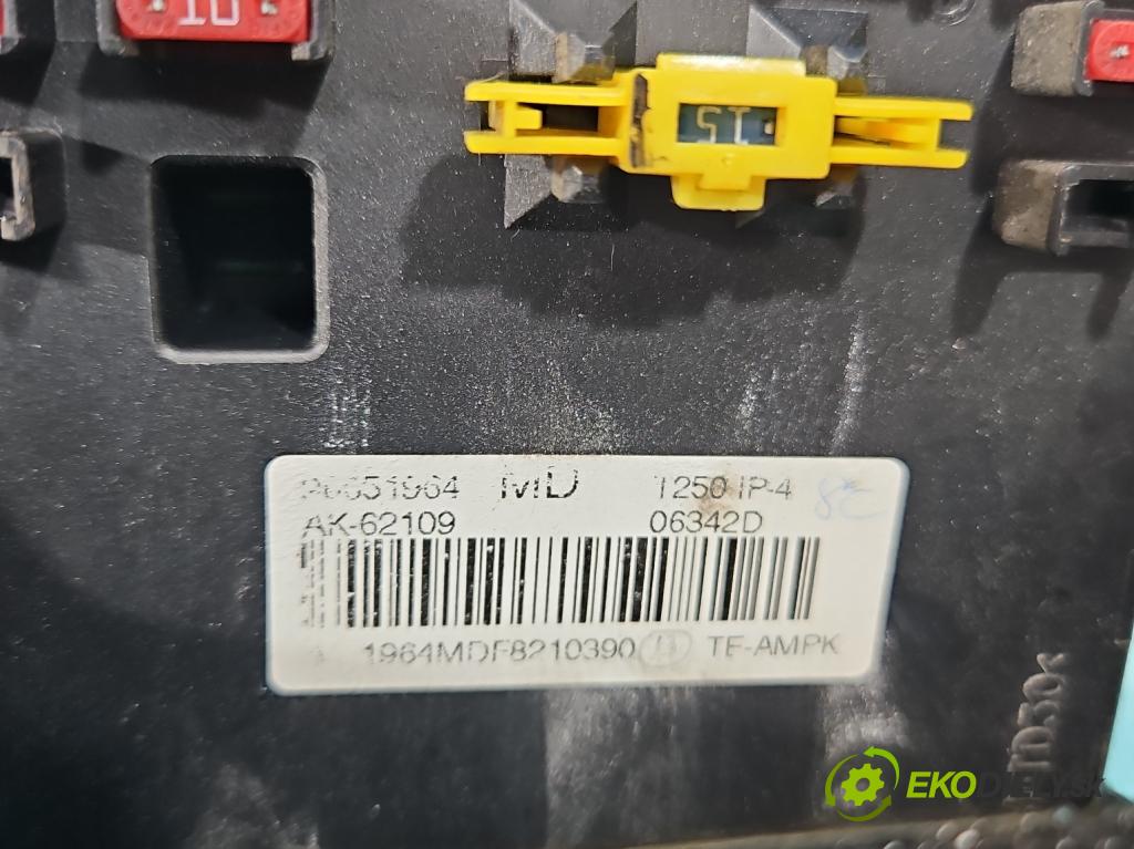 Chevrolet Aveo T250 2006-2011 1,2.0 8V 72 hp manual 53 kW 1150 cm3 4- skříňka pojistková 96651964 (Pojistkové skříňky)