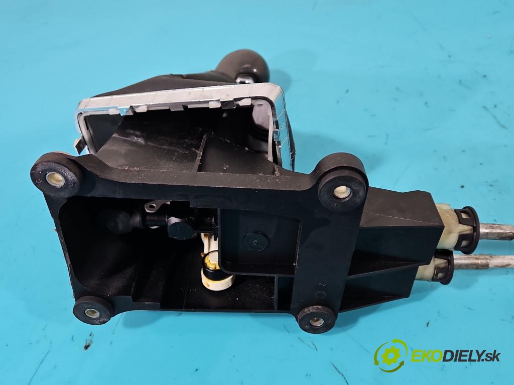 Opel Astra III 2004-2014 1.7 cdti 101 HP manual 74 kW 1686 cm3 5- Páka: Změny: stupeň,rýchlosť 55350247 (Rýchlostné páky / kulisy)