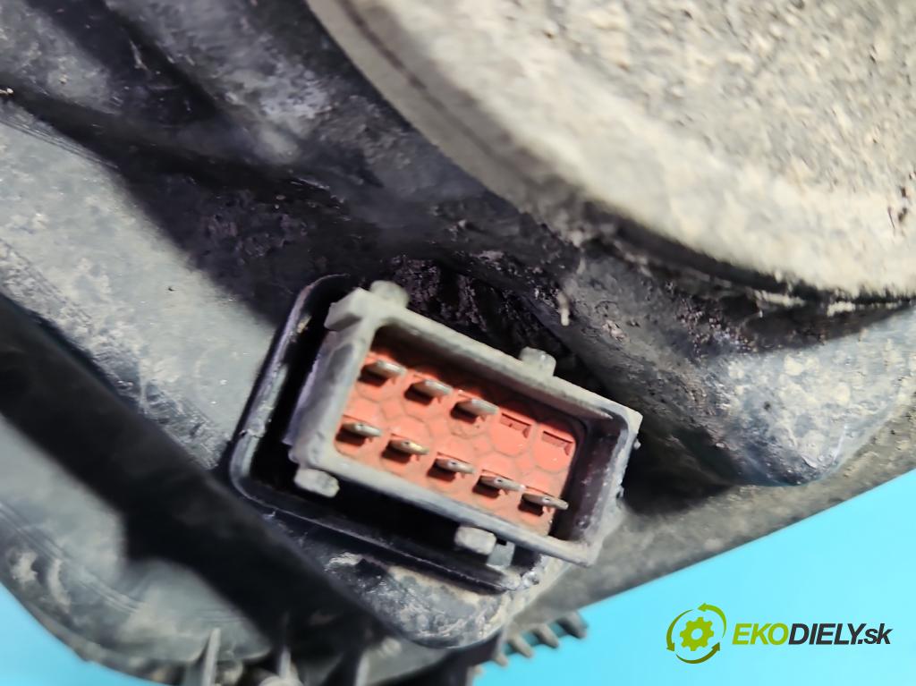 Opel Astra III 2004-2014 1.7 cdti 101 HP manual 74 kW 1686 cm3 5- Reflektor: pravý  (Pravé)