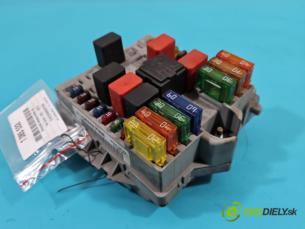 Fiat Doblo I 2001-2010 1.6 16V 103 hp manual 76 kW 1596 cm3 5- skříňka pojistková 51756262 (Pojistkové skříňky)