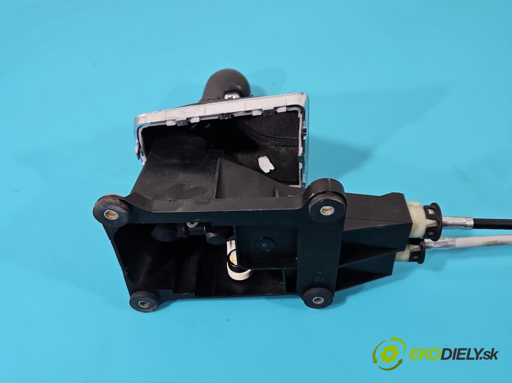 Opel Astra III 2004-2014 1.7 cdti 101 HP manual 74 kW 1686 cm3 5- Páka: Změny: stupeň,rýchlosť 55350247 (Rýchlostné páky / kulisy)