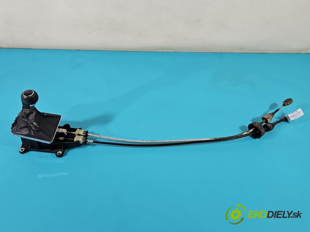 Opel Astra III 2004-2014 1.7 cdti 101 HP manual 74 kW 1686 cm3 5- Páka: Změny: stupeň,rýchlosť 55350247 (Rýchlostné páky / kulisy)