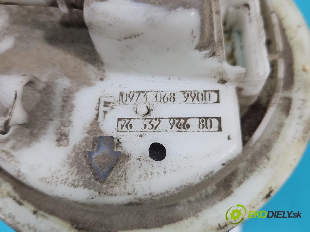 Citroen Xsara Picasso 1.6 8v 95 hp manual 70 kW 1587 cm3 5- čerpadlo paliva 9633294680