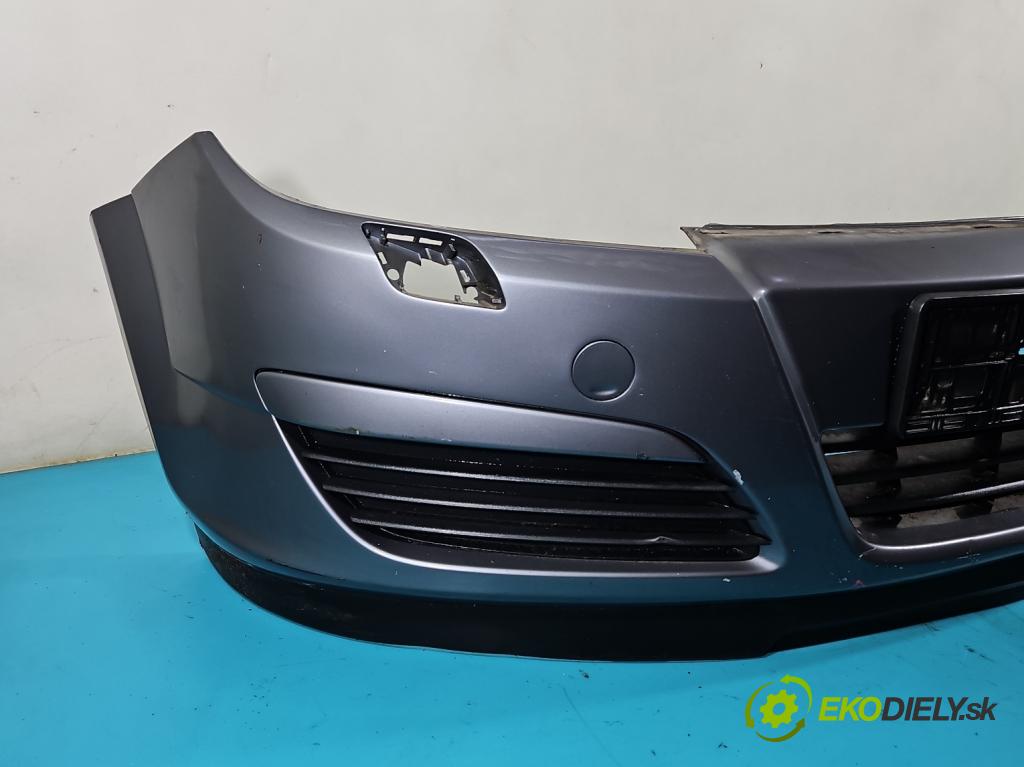 Opel Astra III 2004-2014 1.7 cdti 101 hp manual 74 kW 1686 cm3 5- nárazník přední  (Ostatné)