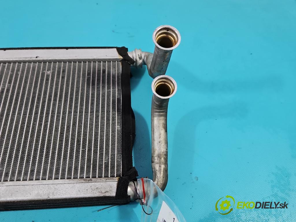 Rover 75 2.0 cdti 116 hp manual 85 kW 1951 cm3 4- radiátor  (Radiátory topení)