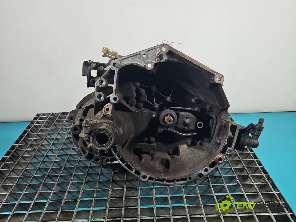 Citroen C4 I 2004-2011 1.6 16V 109 HP manual 80 kW 1587 cm3 5- prevodovka stupeň,rýchlosť manual