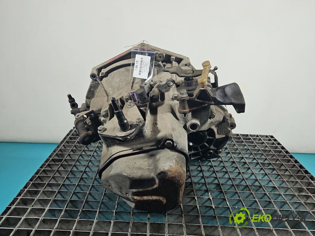 Citroen C4 I 2004-2011 1.6 16V 109 HP manual 80 kW 1587 cm3 5- prevodovka stupeň,rýchlosť manual
