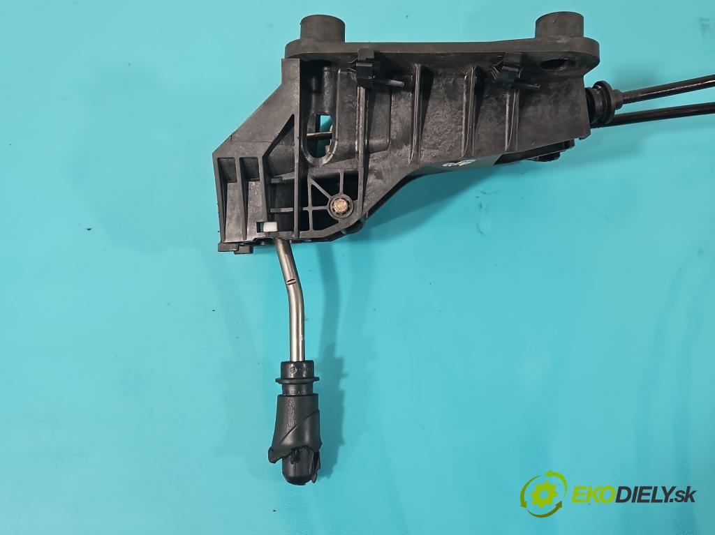 Citroen C4 I 2004-2011 1.6 16V 109 HP manual 80 kW 1587 cm3 5- Páka: Změny: stupeň,rýchlosť 9655245980 (Rýchlostné páky / kulisy)