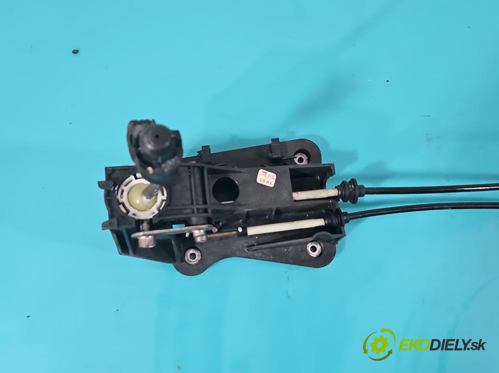 Citroen C4 I 2004-2011 1.6 16V 109 HP manual 80 kW 1587 cm3 5- Páka: Změny: stupeň,rýchlosť 9655245980 (Rýchlostné páky / kulisy)